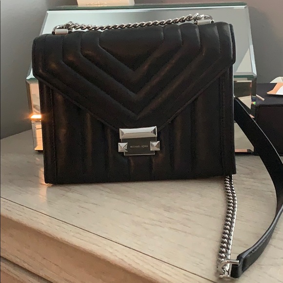 Michael Kors Handbags - Nwot Michael Kors crossbody